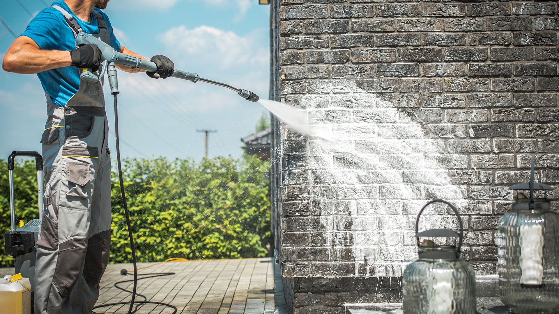 When Is The Best Time To Wash My House